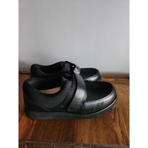 Mt. Emey Single Strap Men's Therapeutic  Diabetic Shoe Size 9.5 D NWOB